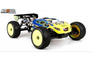 . TLR 8ight 3.0 Truggy