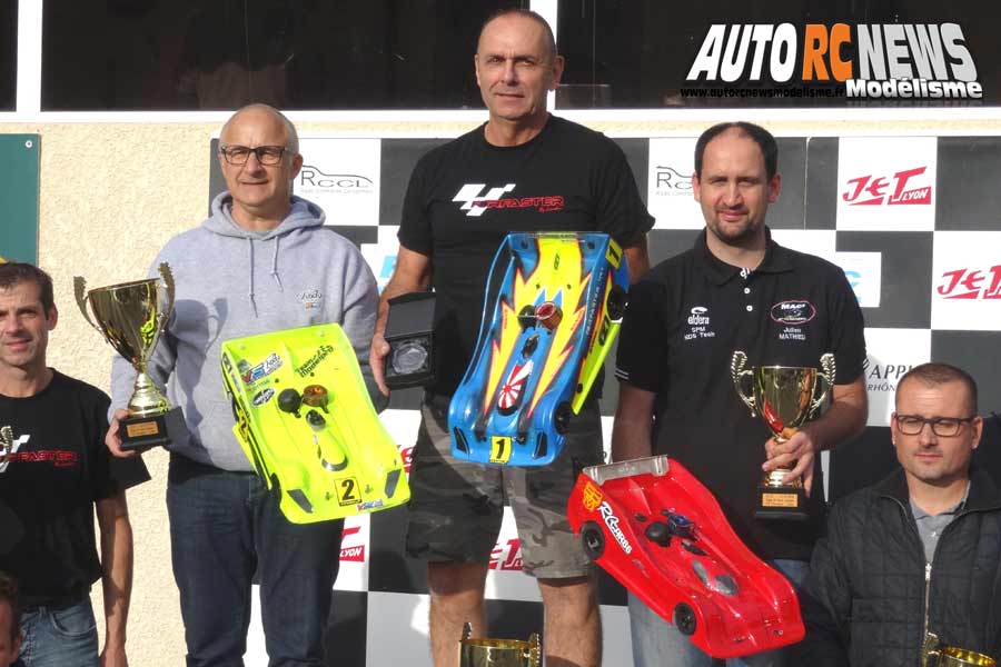 coupe de france piste 1/8 classique et brushless à lentilly club rccl les 13 et 14 octobre 2018.