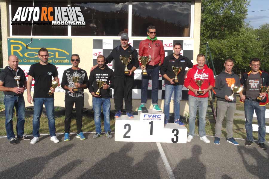 coupe de france piste 1/8 classique et brushless à lentilly club rccl les 13 et 14 octobre 2018.