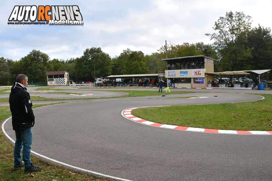 coupe de france piste 1/8 classique et brushless à lentilly club rccl les 13 et 14 octobre 2018.