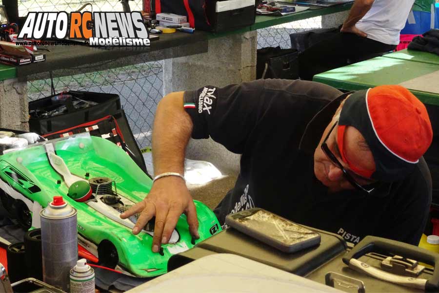coupe de france piste 1/8 classique et brushless à lentilly club rccl les 13 et 14 octobre 2018.