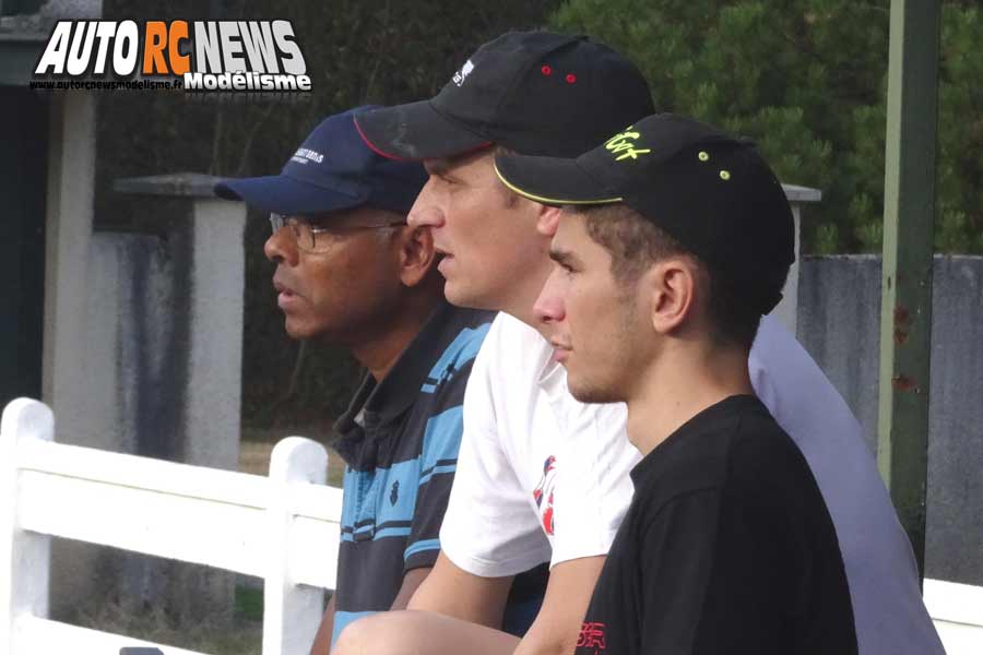 coupe de france piste 1/8 classique et brushless à lentilly club rccl les 13 et 14 octobre 2018.