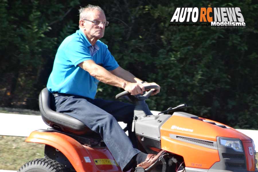 coupe de france piste 1/8 classique et brushless à lentilly club rccl les 13 et 14 octobre 2018.