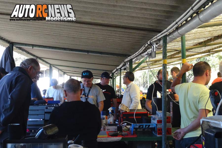 coupe de france piste 1/8 classique et brushless à lentilly club rccl les 13 et 14 octobre 2018.