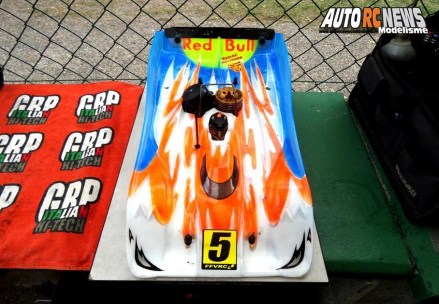 coupe de france piste 1/8 classique et brushless à lentilly club rccl les 13 et 14 octobre 2018.