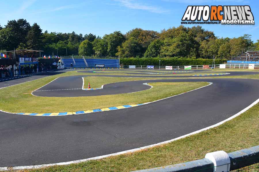 super finale du challenge piste 1/5 mcd xr5 et mini cooper t2m/fg à gergovie club armca.