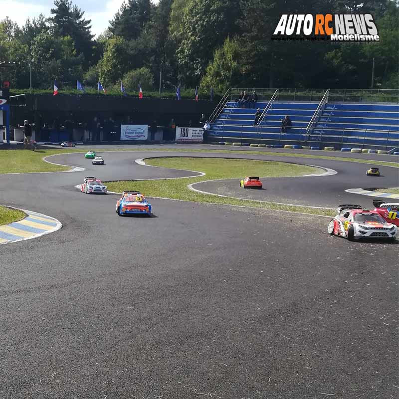 super finale du challenge piste 1/5 mcd xr5 et mini cooper t2m/fg à gergovie club armca.