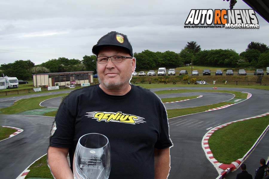 6ème cf piste 1/5 élite, ff, f1, national à hanvec club amco les 22 et 23 septembre 2018.