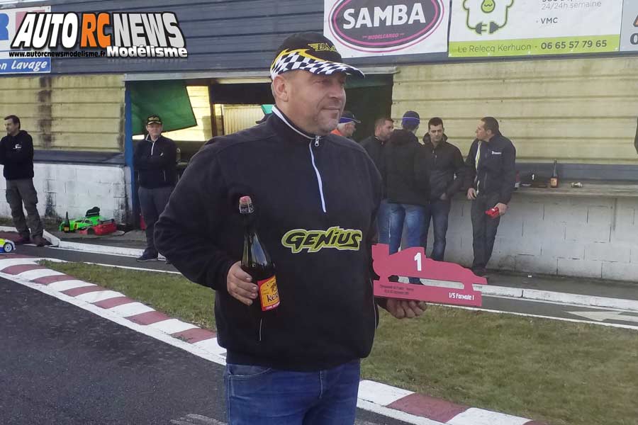 6ème cf piste 1/5 élite, ff, f1, national à hanvec club amco les 22 et 23 septembre 2018.