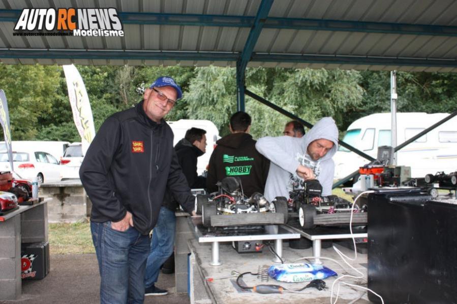 5ème cf piste 1/5 national, ff, f1 et mini cooper à Thionville club MCT les 25 et 26 août 2018.