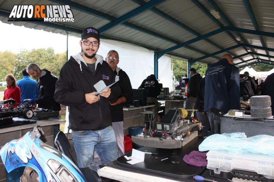 5ème cf piste 1/5 national, ff, f1 et mini cooper à Thionville club MCT les 25 et 26 août 2018.