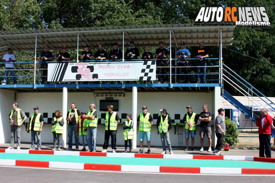 5ème cf piste 1/5 national, ff, f1 et mini cooper à Thionville club MCT les 25 et 26 août 2018.
