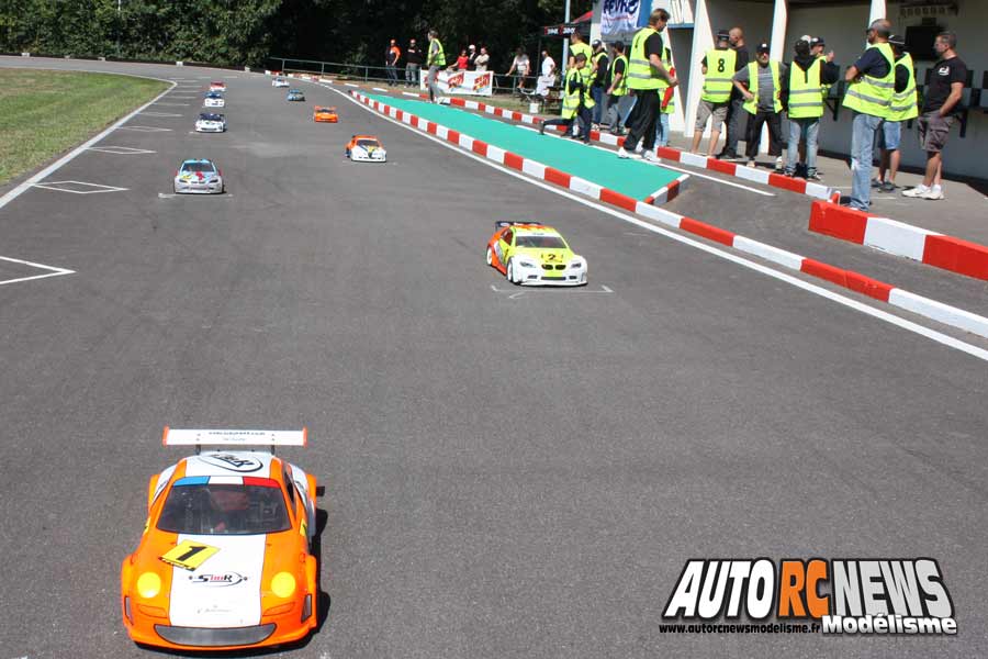 5ème cf piste 1/5 national, ff, f1 et mini cooper à Thionville club MCT les 25 et 26 août 2018.