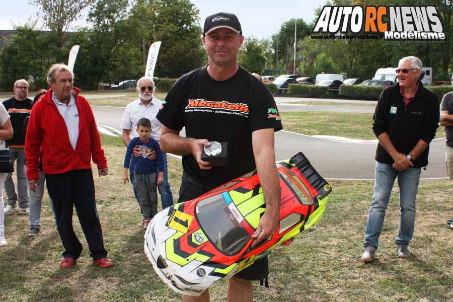 5ème cf piste 1/5 national, ff, f1 et mini cooper à Thionville club MCT les 25 et 26 août 2018.