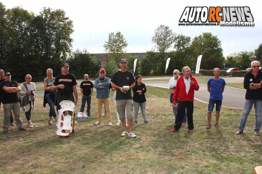 5ème cf piste 1/5 national, ff, f1 et mini cooper à Thionville club MCT les 25 et 26 août 2018.