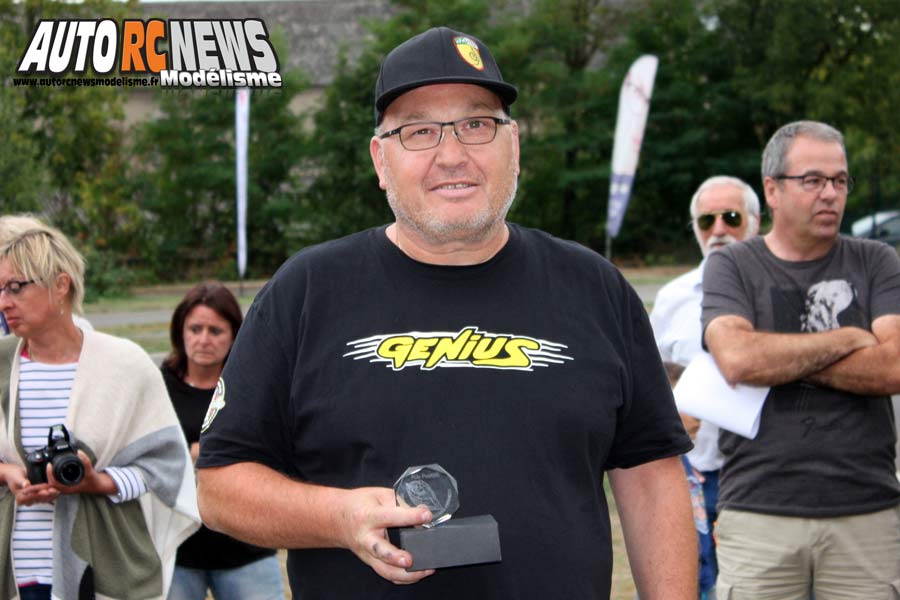 5ème cf piste 1/5 national, ff, f1 et mini cooper à Thionville club MCT les 25 et 26 août 2018.