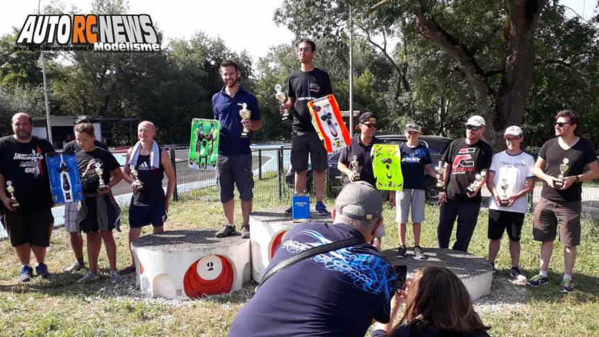 4ème cf piste 1/8ème 4 x 4 et national à angoulême club arca16 les 7 et 8 juillet 2018.