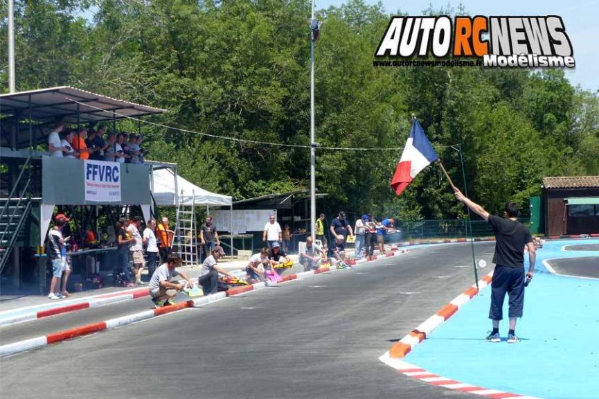4ème cf piste 1/8ème 4 x 4 et national à angoulême club arca16 les 7 et 8 juillet 2018.