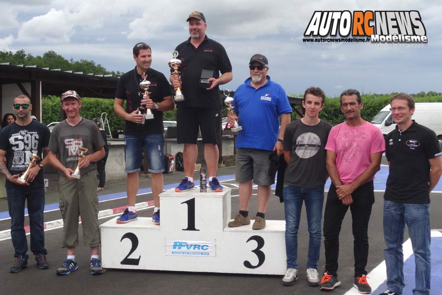4ème cf piste 1/8 classique et brushless à marmagne club carcb les 09 et 10 juin 2018.
