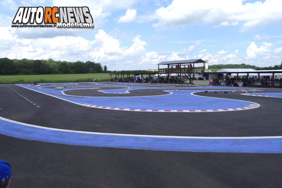 4ème cf piste 1/8 classique et brushless à marmagne club carcb les 09 et 10 juin 2018.