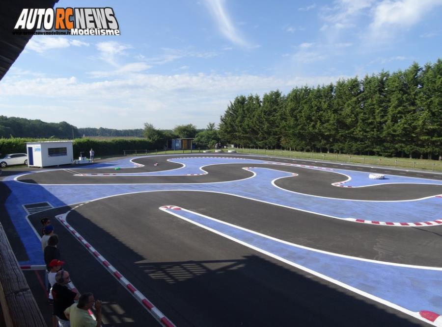 4ème cf piste 1/8 classique et brushless à marmagne club carcb les 09 et 10 juin 2018.