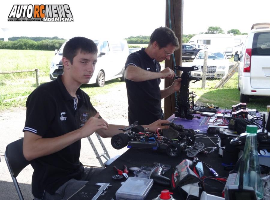 4ème cf piste 1/8 classique et brushless à marmagne club carcb les 09 et 10 juin 2018.