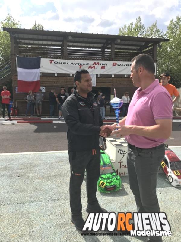 3ème cf piste 1/5 élite, f1, national et mini cooper à tourlaville club tmb les 26 et 27 mai 3018.