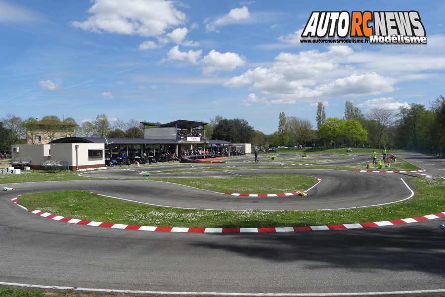 2ème cf piste 1/8ème classique et brushless à blagnac club tvrc les 14 et 15 avril 2018.