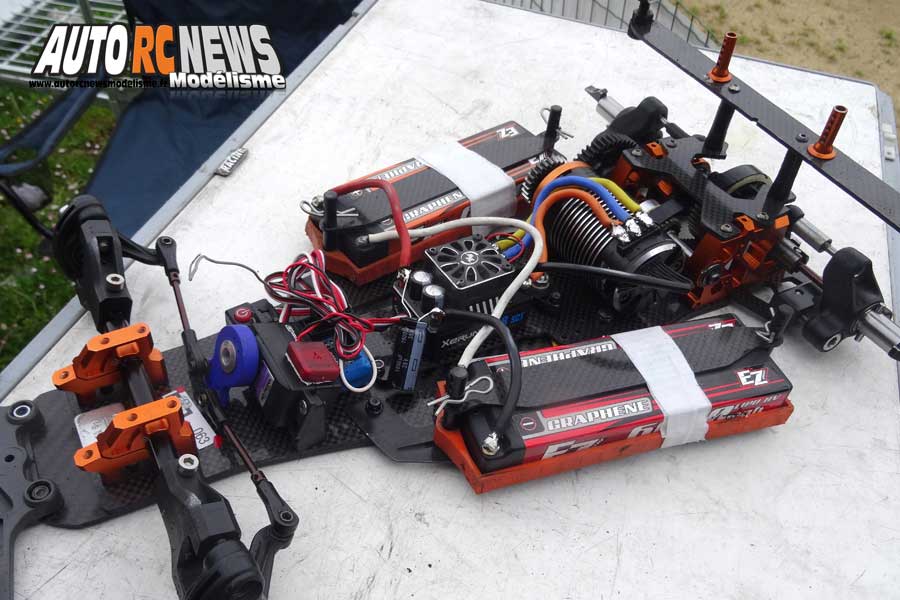2ème cf piste 1/8ème classique et brushless à blagnac club tvrc les 14 et 15 avril 2018.