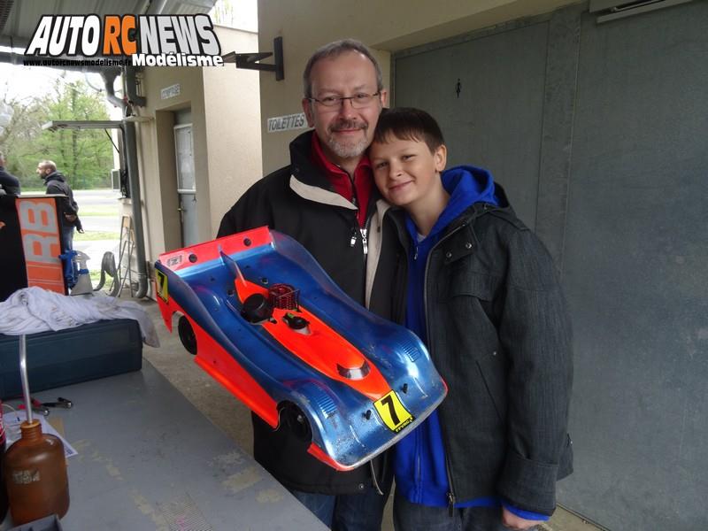 2ème cf piste 1/8ème classique et brushless à blagnac club tvrc les 14 et 15 avril 2018.