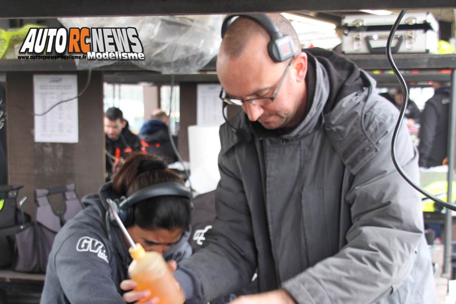 1ère cf piste 1/8 4 x 4 à ris orangis club mrte les 14 et 15 avril 2018.