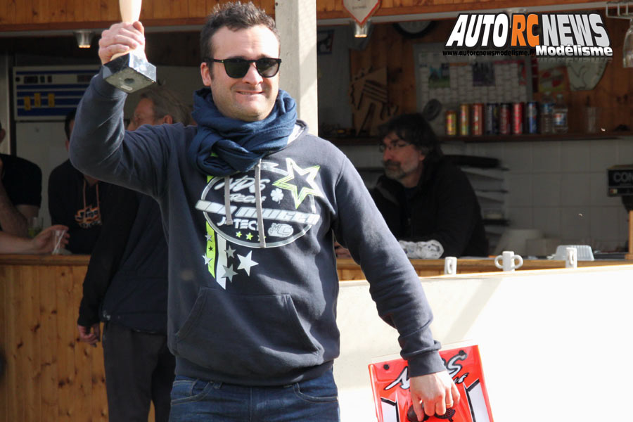 1ère cf piste 1/8 4 x 4 à ris orangis club mrte les 14 et 15 avril 2018.