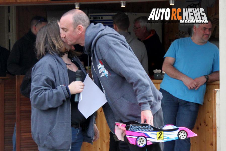1ère cf piste 1/8 4 x 4 à ris orangis club mrte les 14 et 15 avril 2018.