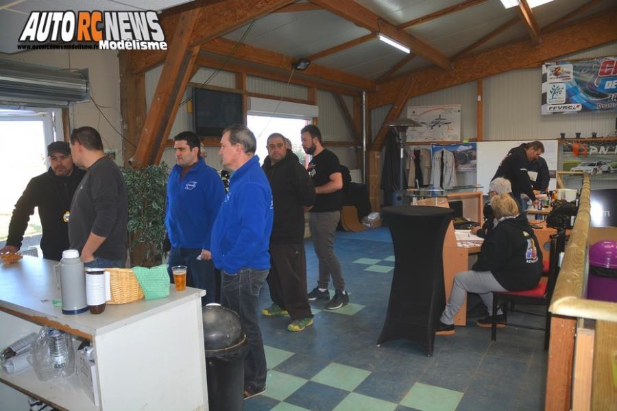 1ère cf tt 1/8 thermique national 4 x 4 à sens au club a2tech de saint clément les 24 et 25 mars 2018.