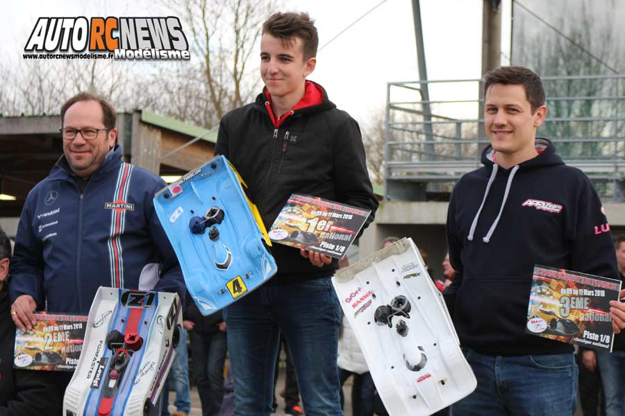 1ère cf piste 1/8ème classique et brushless à ingrandes club maci les 10 et 11 mars 2018.