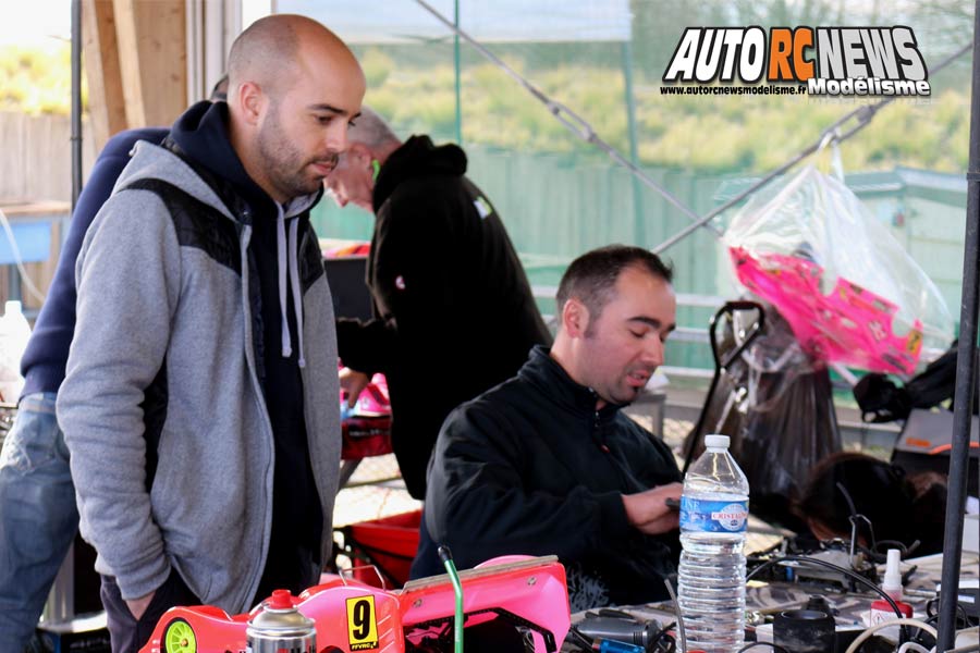 1ère cf piste 1/8ème classique et brushless à ingrandes club maci les 10 et 11 mars 2018.