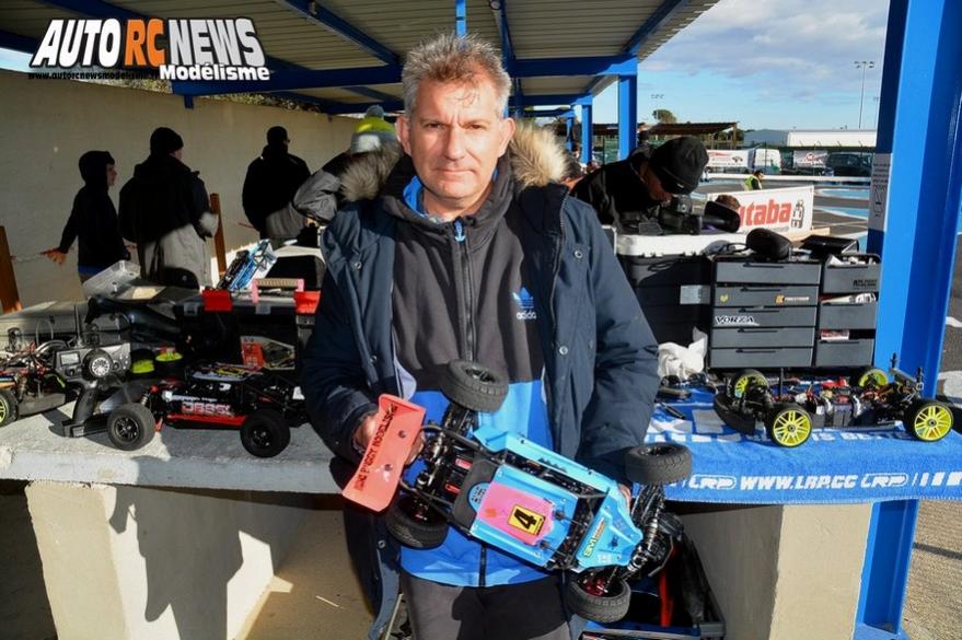 mini racing tour de provence à montpellier sur la piste amo, rallygame, db8sl et truck 1/10 brushless le 17 décembre 2017.