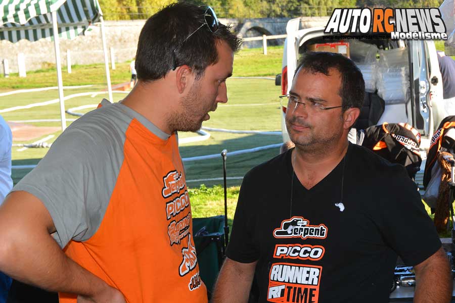 coupe de france piste 1/8 classique et 4 x 4 à ris orangis club mrte les 14 et 15 octobre 2017.