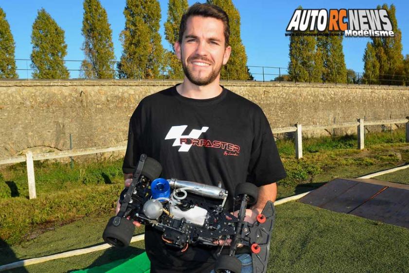 coupe de france piste 1/8 classique et 4 x 4 à ris orangis club mrte les 14 et 15 octobre 2017.
