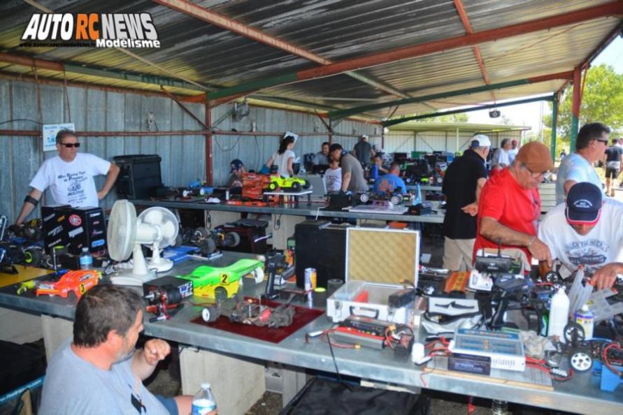 reportage finale du mini racing tour de provence à monteux au club amac le 10 juin 2017 circuit jean nougier.
