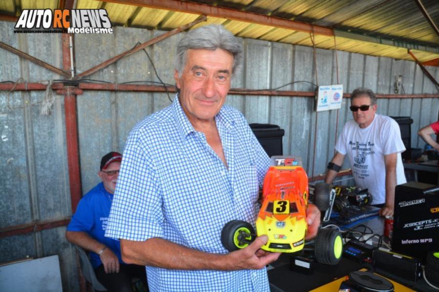reportage finale du mini racing tour de provence à monteux au club amac le 10 juin 2017 circuit jean nougier.