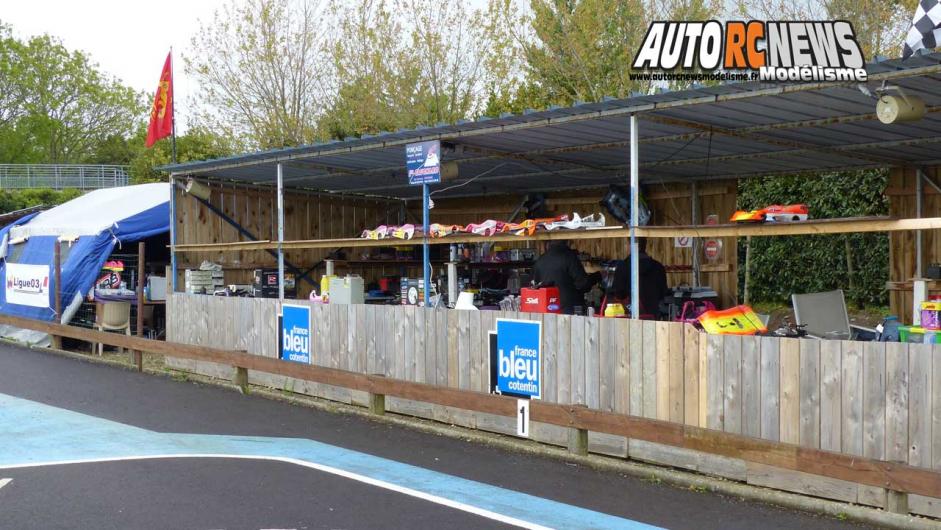 3ème cf piste 1/8 classique à tourlaville club tmb les 13 et 14 mai 2017.