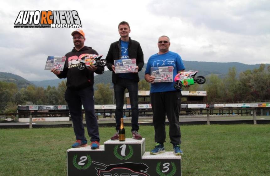 reportage coupe de france moto 1/5 modélisme à grenoble club racg les 01 et 02 octobre 2016