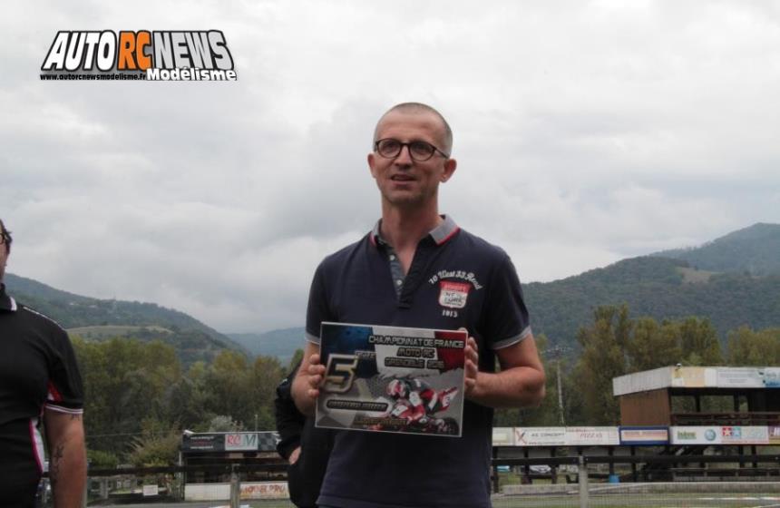 reportage coupe de france moto 1/5 modélisme à grenoble club racg les 01 et 02 octobre 2016
