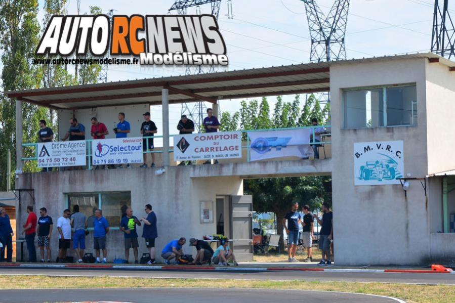 reportage 5ème cf piste 1/8ème 4 x 4 et national à beaumont monteux club bmvrc les 10 et 11 septembre 2016