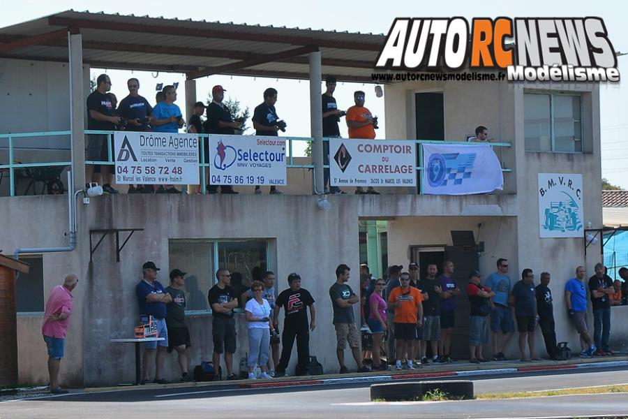 reportage 5ème cf piste 1/8ème 4 x 4 et national à beaumont monteux club bmvrc les 10 et 11 septembre 2016