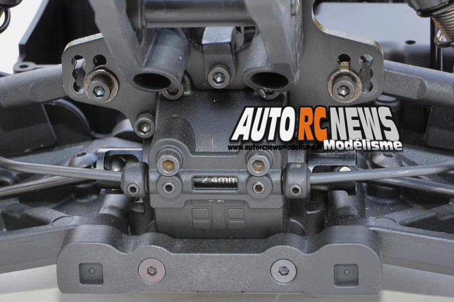 tekno rc eb4 8sl super light réf : tkr5004 tt 1/8 brushless distribué par art