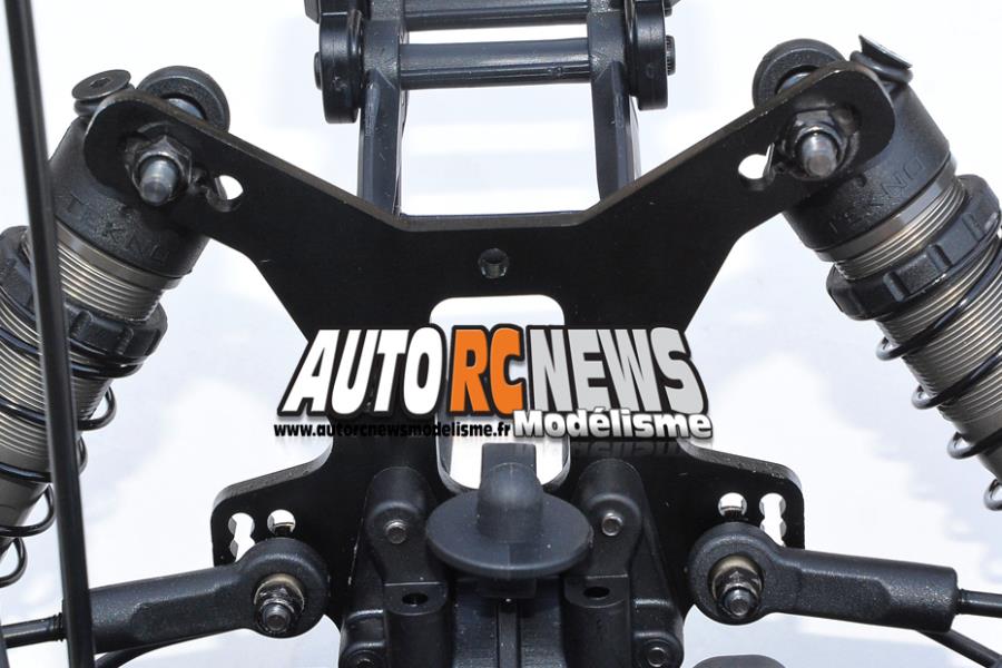 tekno rc eb4 8sl super light réf : tkr5004 tt 1/8 brushless distribué par art