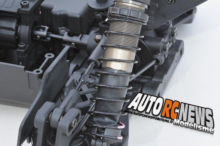 tekno rc eb4 8sl super light réf : tkr5004 tt 1/8 brushless distribué par art