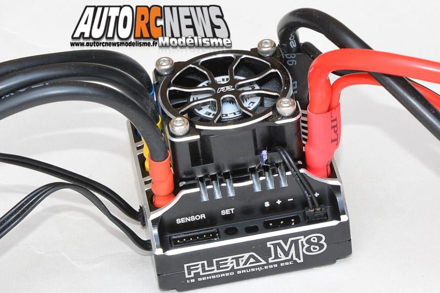 tekno rc eb4 8sl super light réf : tkr5004 tt 1/8 brushless distribué par art